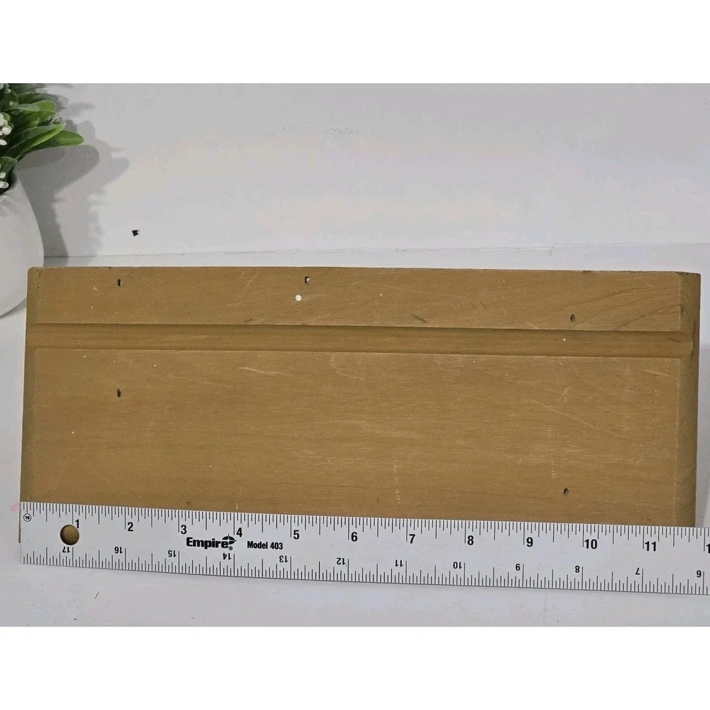 Vintage Wooden Wall Shelf Heart Cutout‎ Cottagecore Plate Holder 12
